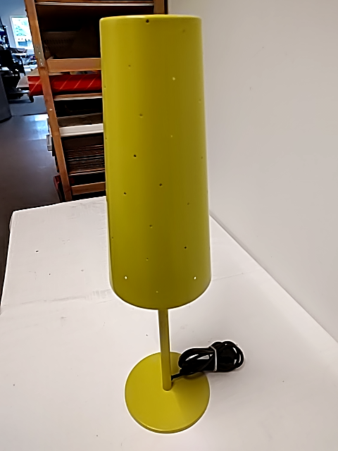 Gul bordlampe